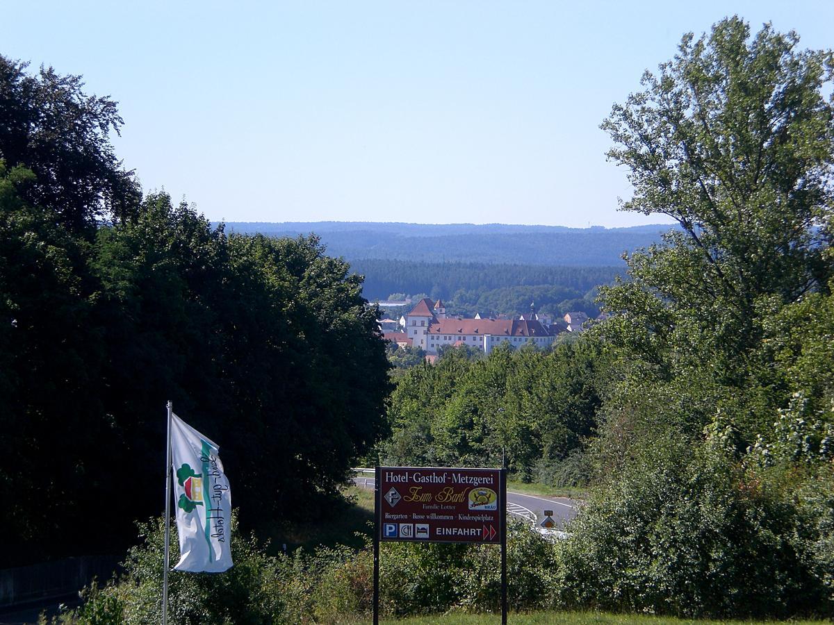 Hotel-Gasthof "Zum Bartl" Sulzbach-Rosenberg Buitenkant foto